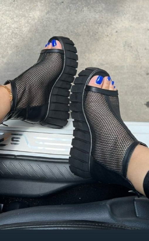 صندل لژدار توری