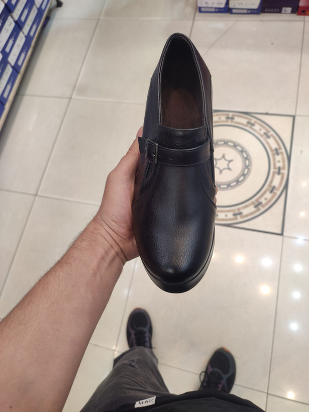 کفش زنانه کلاسیک لژدار