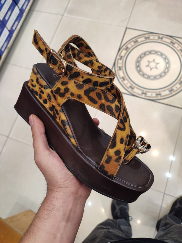 صندل لژدار انگشتی پلنگی و ساده